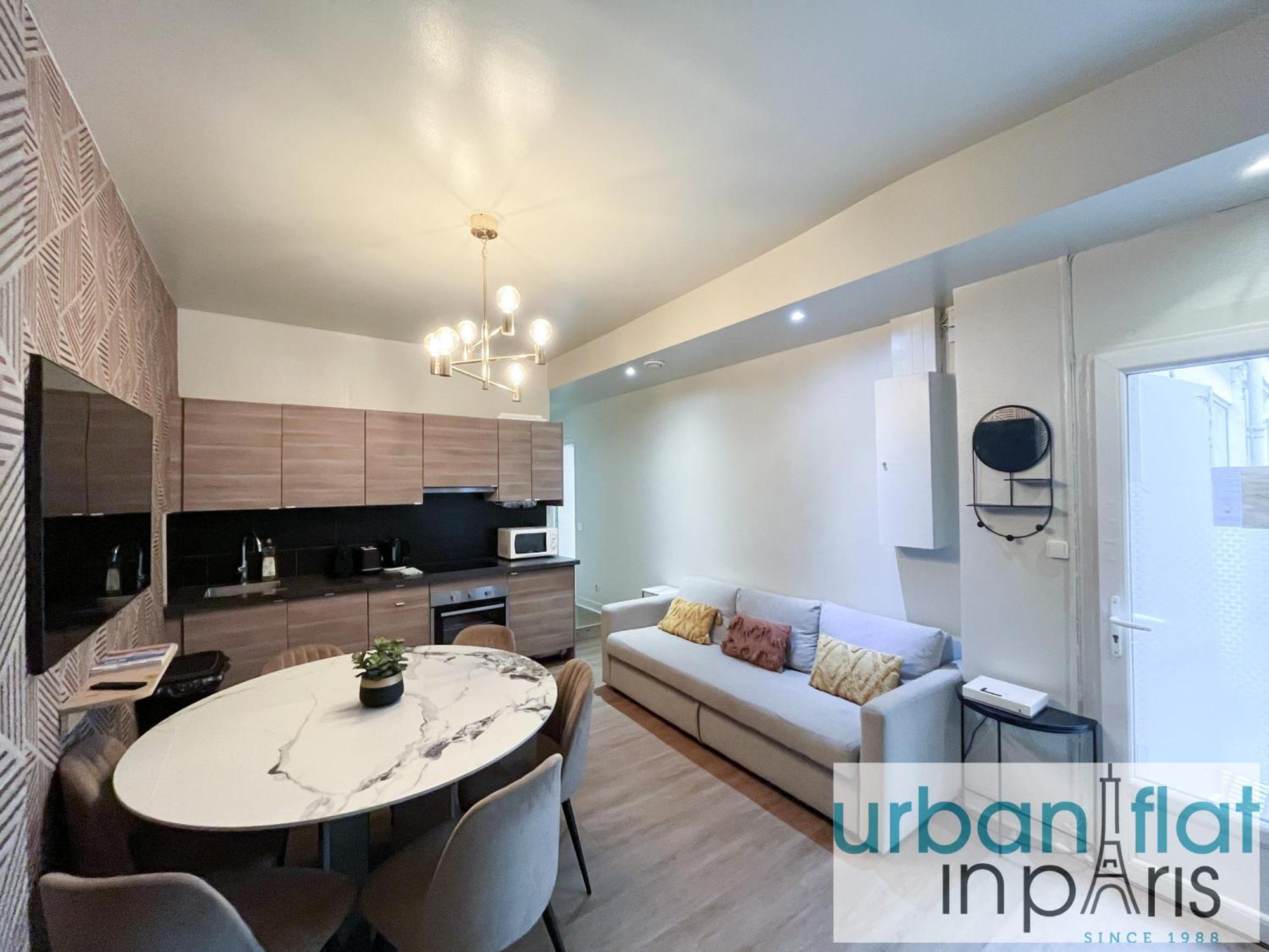 Apartment 06 - Richer *